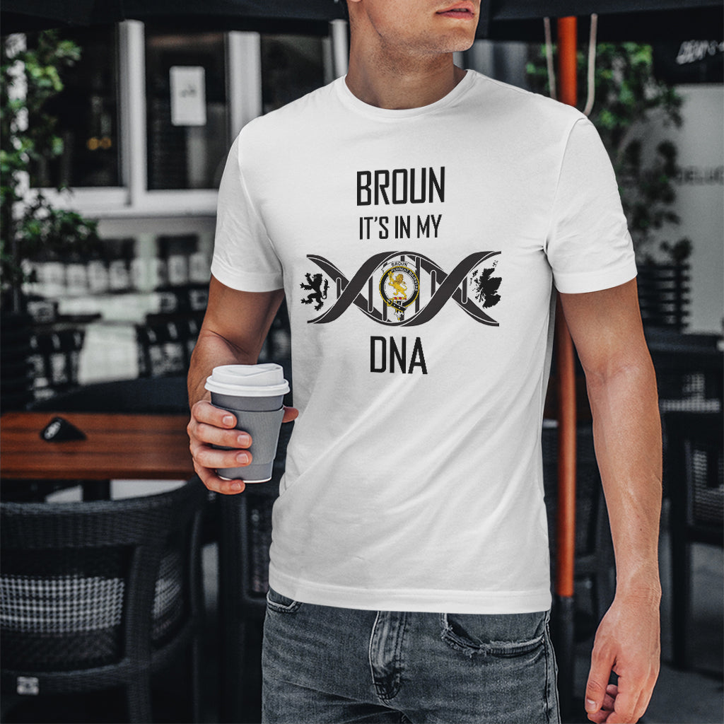 Broun Family Crest DNA In Me Mens T Shirt - Tartanvibesclothing
