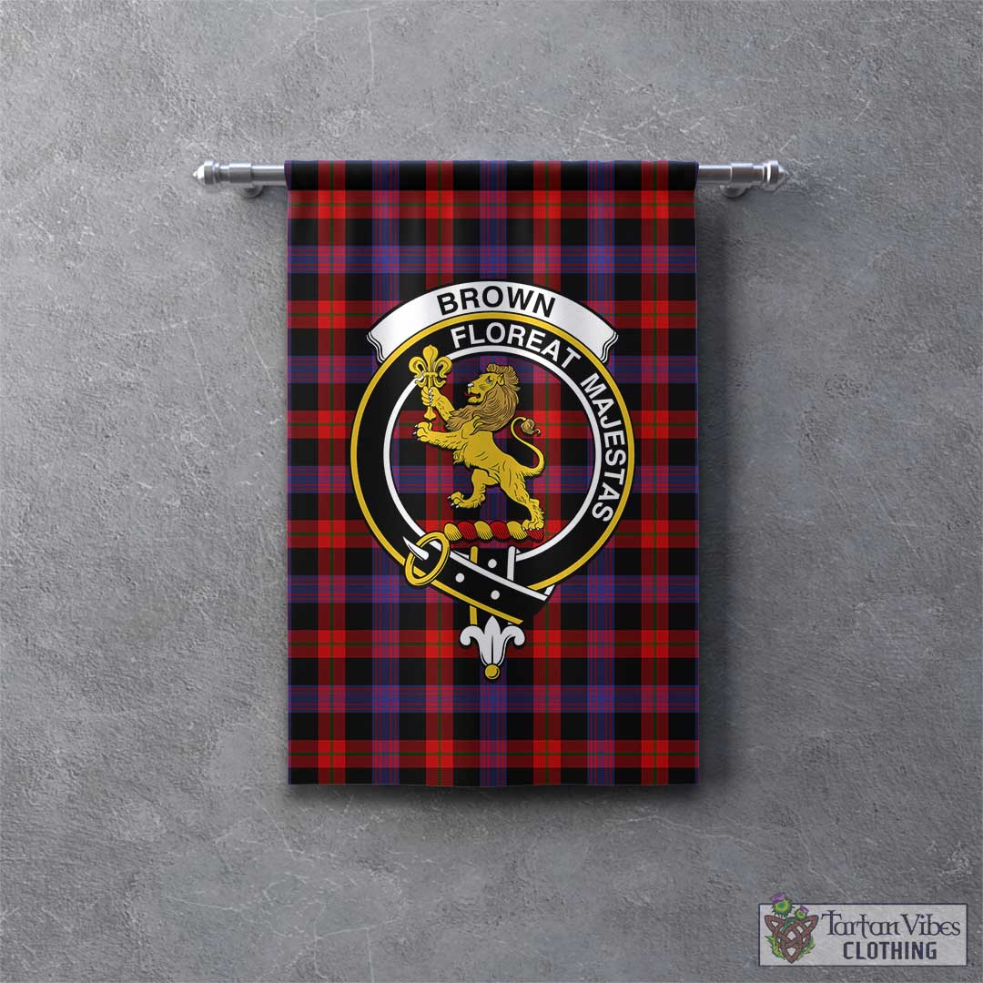 Brown (Broun) Tartan Gonfalon, Tartan Banner with Family Crest - Tartan Vibes Clothing