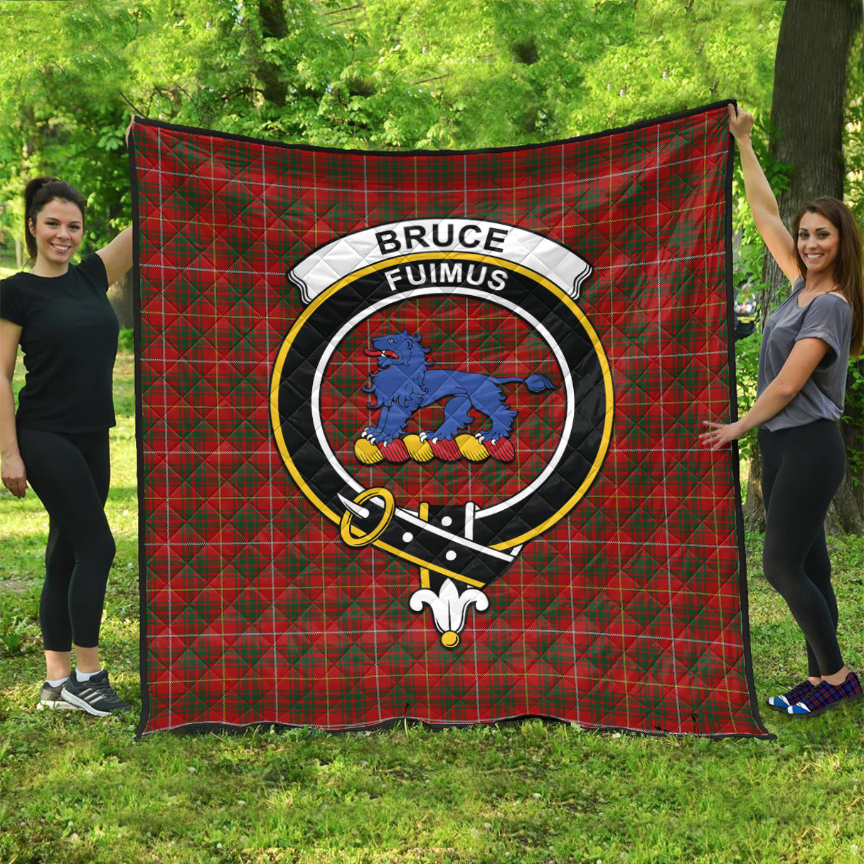 Bruce Tartan Quilt with Family Crest - Tartanvibesclothing