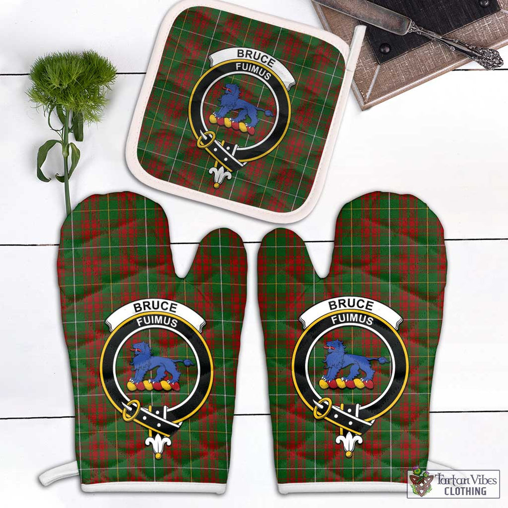 Bruce Hunting Tartan Combo Oven Mitt & Pot-Holder with Family Crest Combo 1 Oven Mitt & 1 Pot-Holder White - Tartan Vibes Clothing