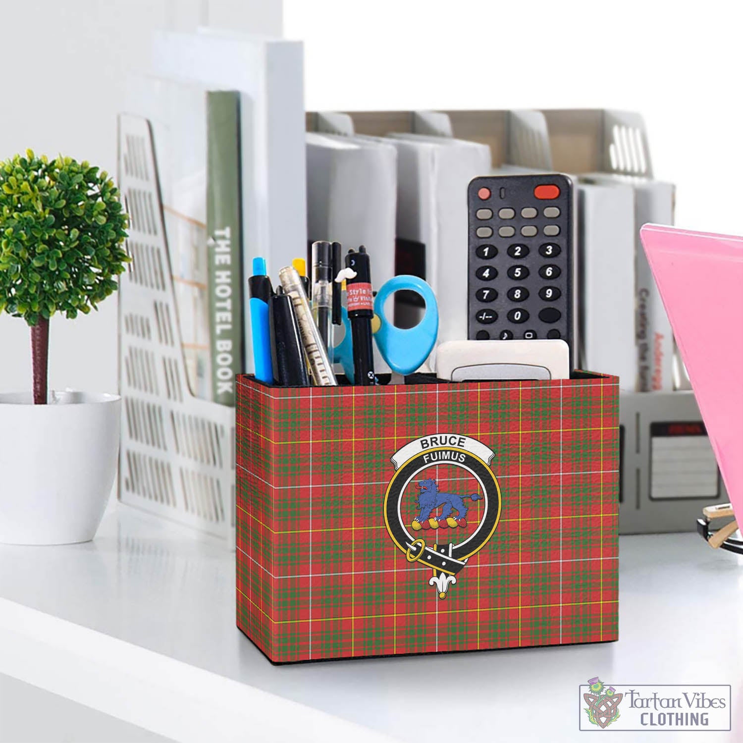 Tartan Vibes Clothing Bruce Modern Tartan Pen Holder with Family Crest