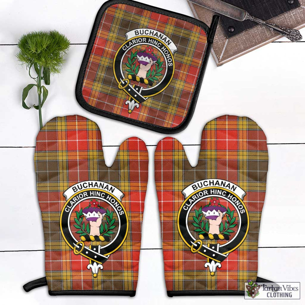 Buchanan Old Set Weathered Tartan Combo Oven Mitt & Pot-Holder with Family Crest Combo 1 Oven Mitt & 1 Pot-Holder Black - Tartan Vibes Clothing