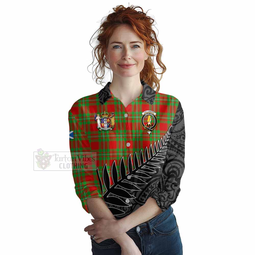 Tartan Vibes Clothing Callander Crest Tartan Women's Casual Shirt with New Zealand Silver Fern Half Style