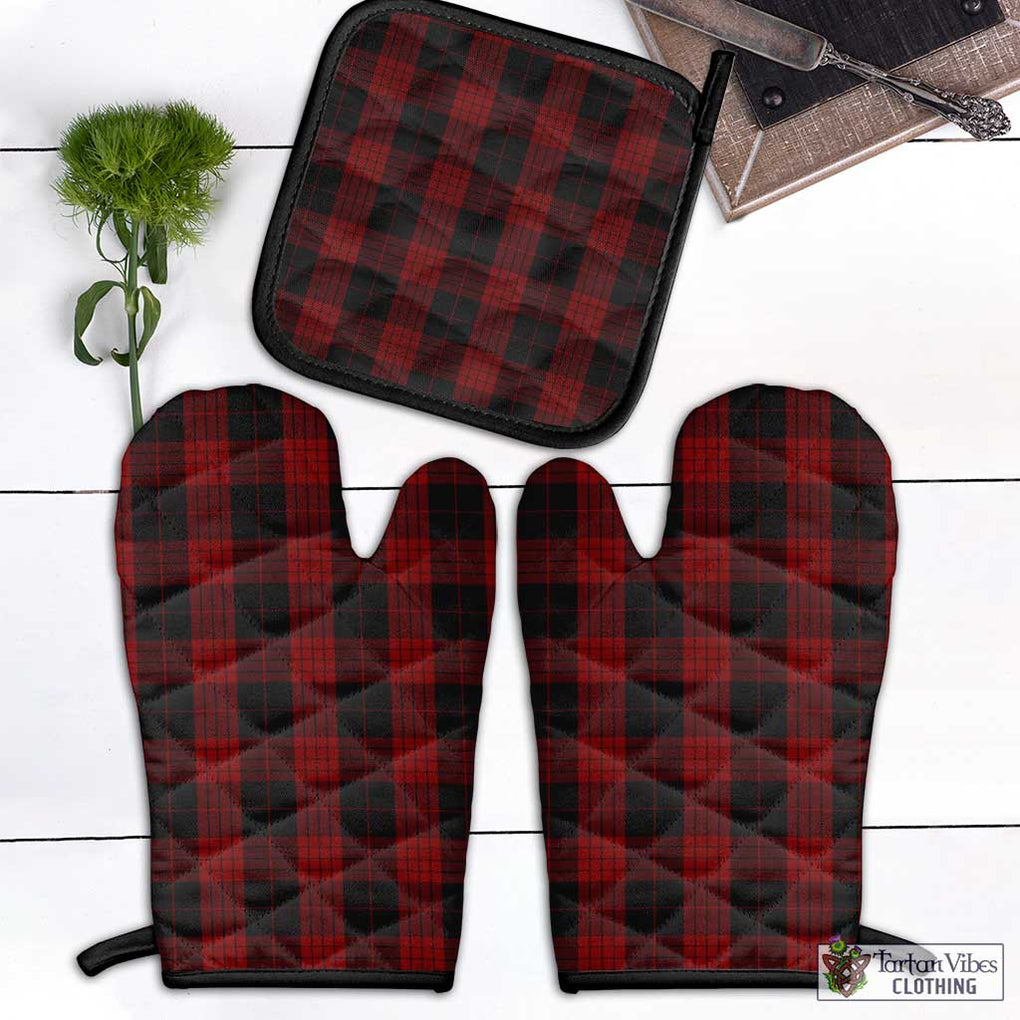 Cameron Black and Red Tartan Combo Oven Mitt & Pot-Holder Combo 1 Oven Mitt & 1 Pot-Holder Black - Tartan Vibes Clothing