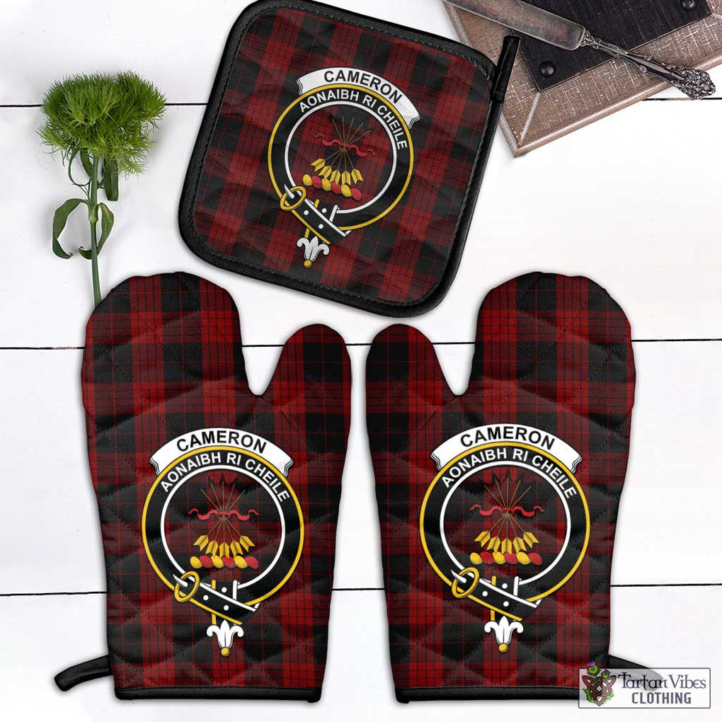 Cameron Black and Red Tartan Combo Oven Mitt & Pot-Holder with Family Crest Combo 1 Oven Mitt & 1 Pot-Holder Black - Tartan Vibes Clothing