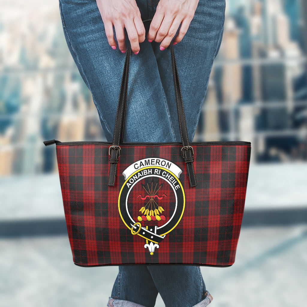 cameron-black-and-red-tartan-leather-tote-bag-with-family-crest