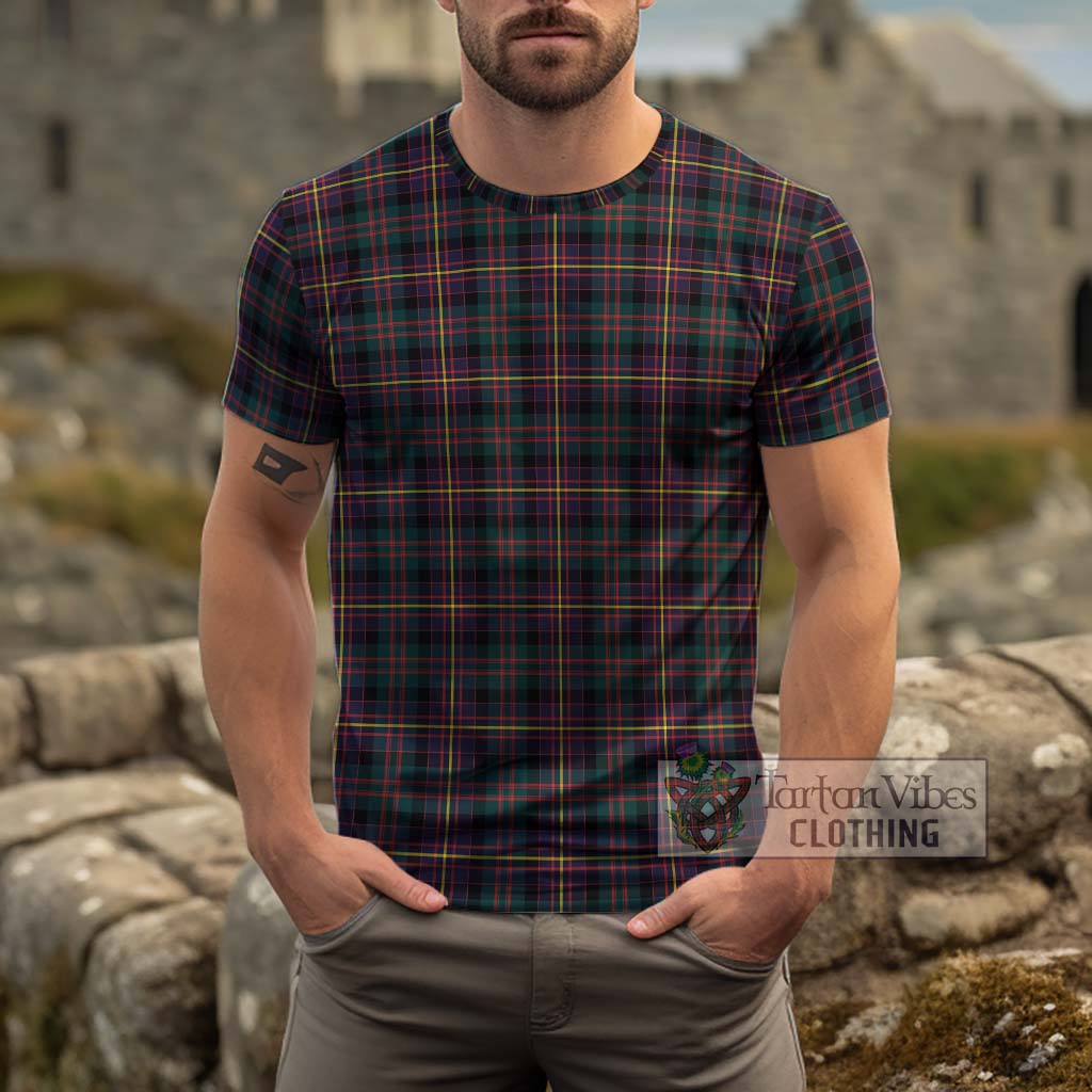 Cameron Highlanders of Ottawa Tartan Cotton T-Shirt Men's Shirt - Tartanvibesclothing Shop