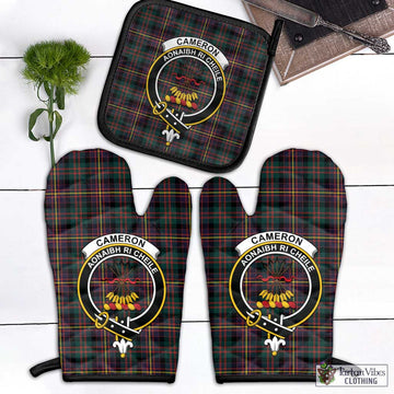 Cameron Highlanders of Ottawa Tartan Combo Oven Mitt & Pot-Holder with Family Crest