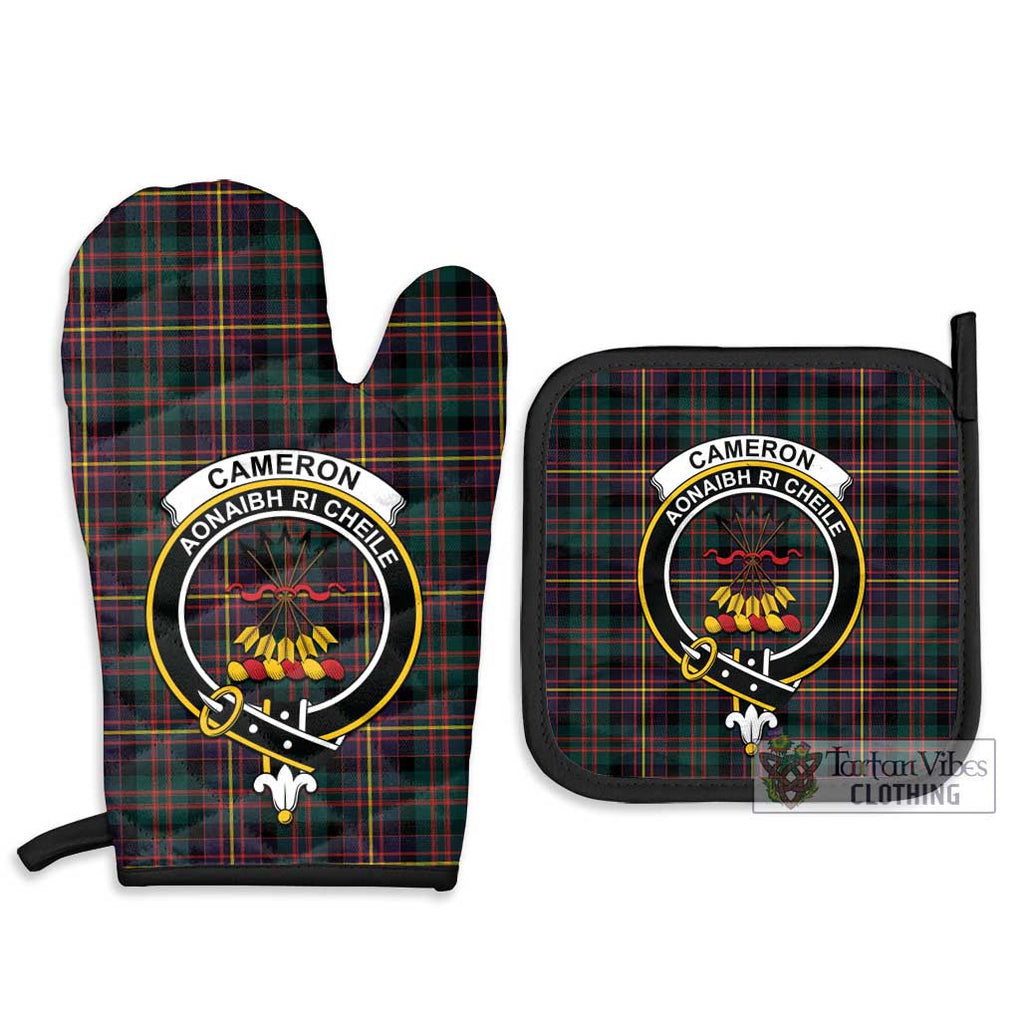 Cameron Highlanders of Ottawa Tartan Combo Oven Mitt & Pot-Holder with Family Crest Combo 1 Oven Mitt & 2 Pot-Holder Black - Tartan Vibes Clothing