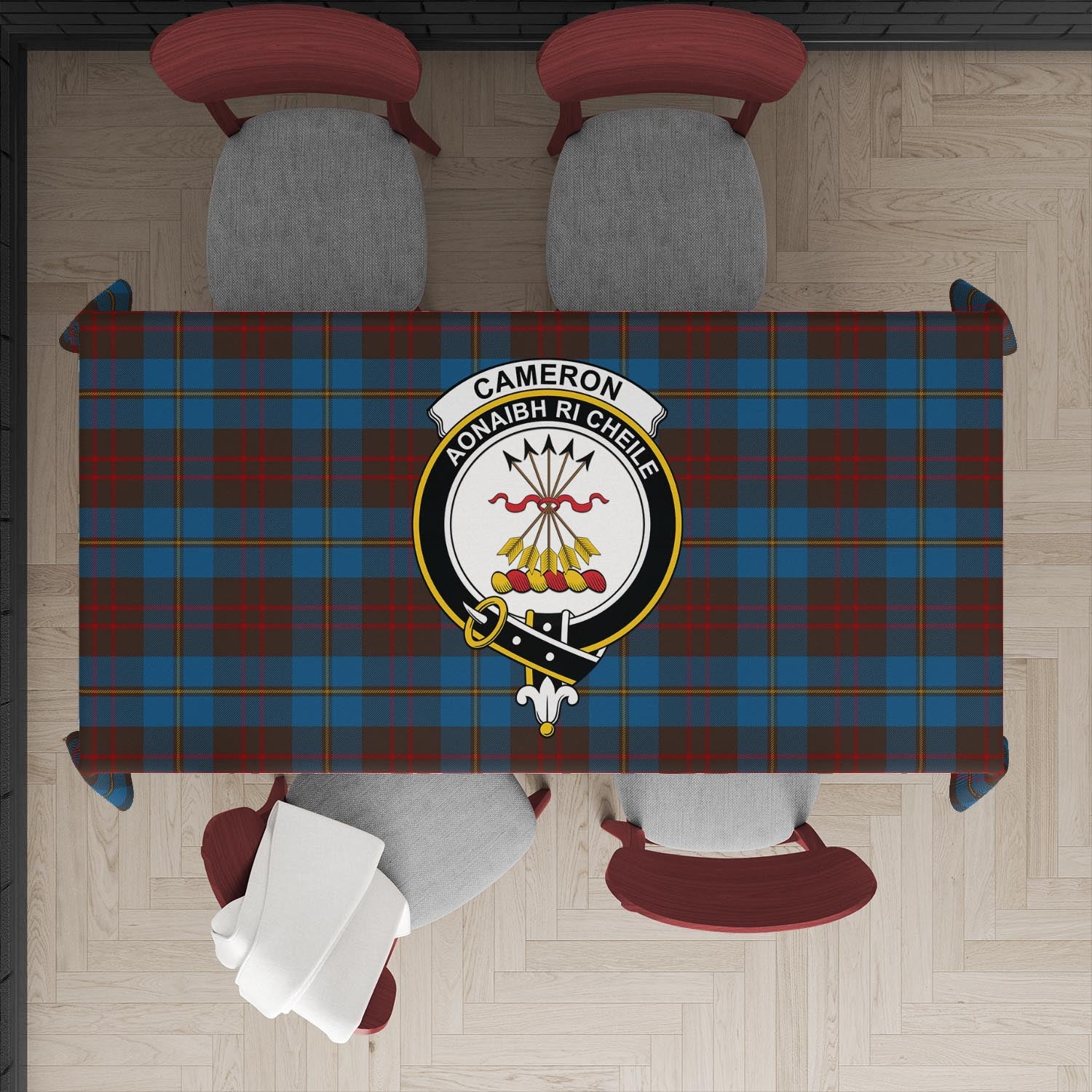 cameron-hunting-tatan-tablecloth-with-family-crest