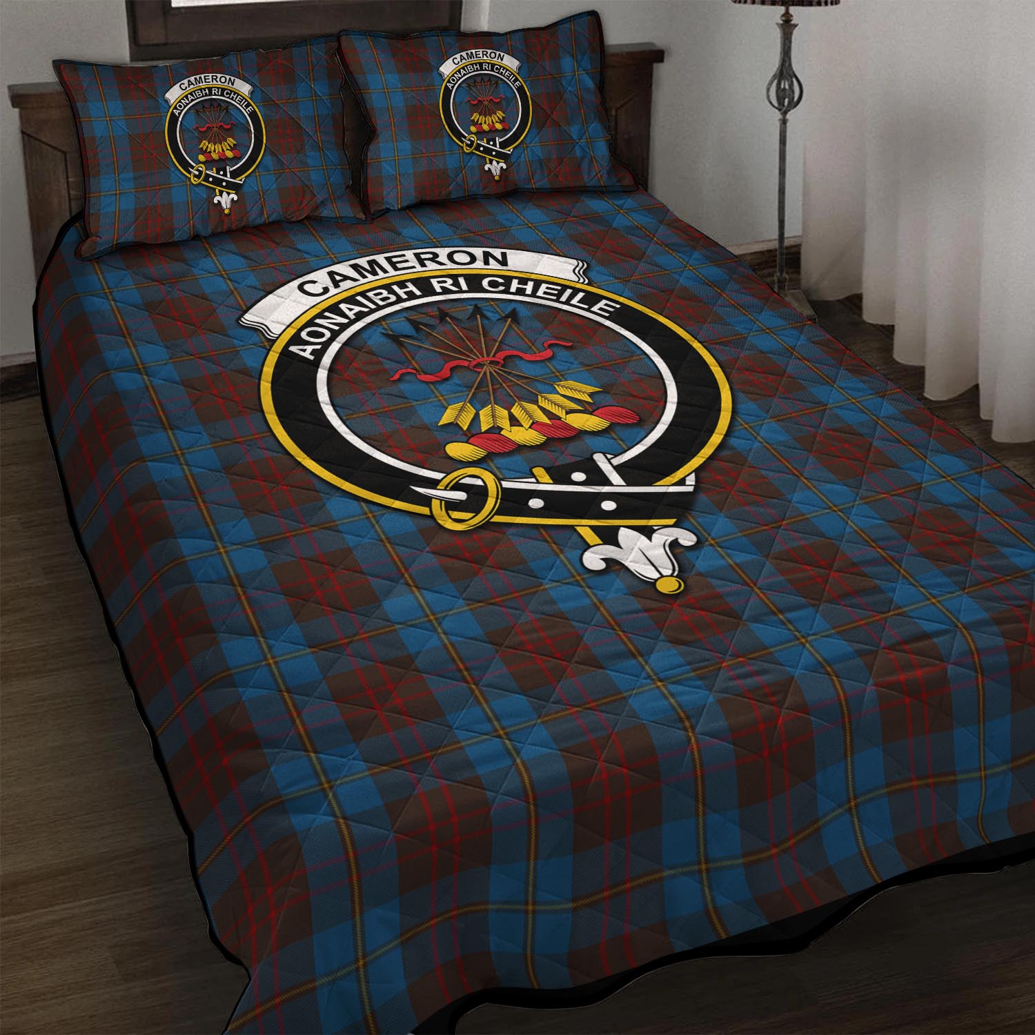 Cameron Hunting Tartan Quilt Bed Set with Family Crest - Tartanvibesclothing