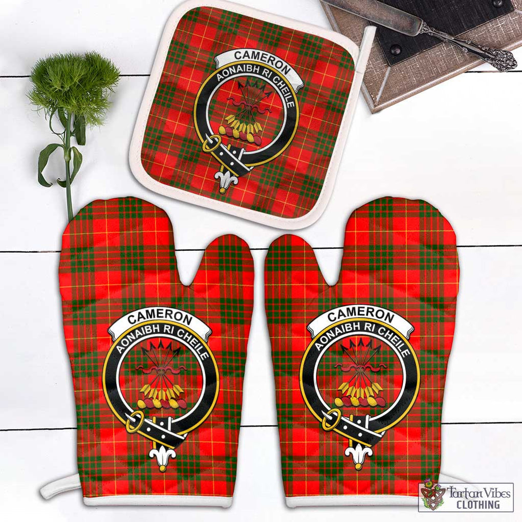 Cameron Modern Tartan Combo Oven Mitt & Pot-Holder with Family Crest Combo 1 Oven Mitt & 1 Pot-Holder White - Tartan Vibes Clothing