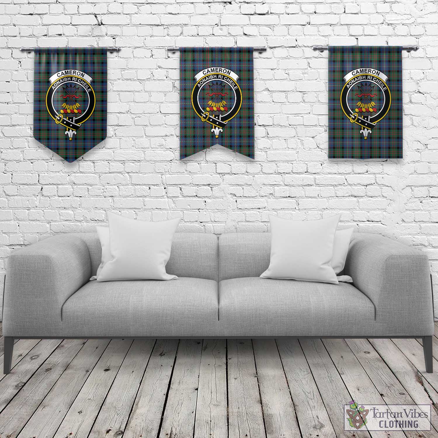 Tartan Vibes Clothing Cameron of Erracht Ancient Tartan Gonfalon, Tartan Banner with Family Crest