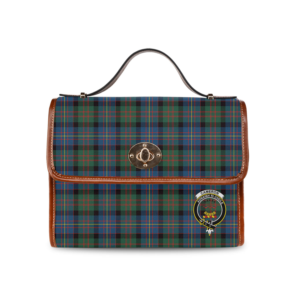 cameron-of-erracht-ancient-tartan-leather-strap-waterproof-canvas-bag-with-family-crest