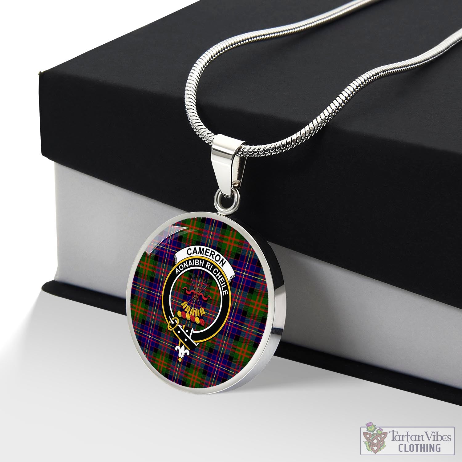 Tartan Vibes Clothing Cameron of Erracht Modern Tartan Circle Necklace with Family Crest