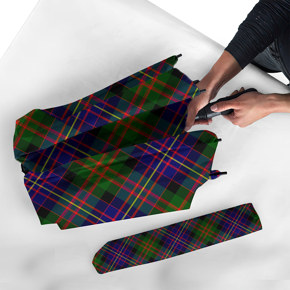 Cameron of Erracht Modern Tartan Umbrella - Tartanvibesclothing