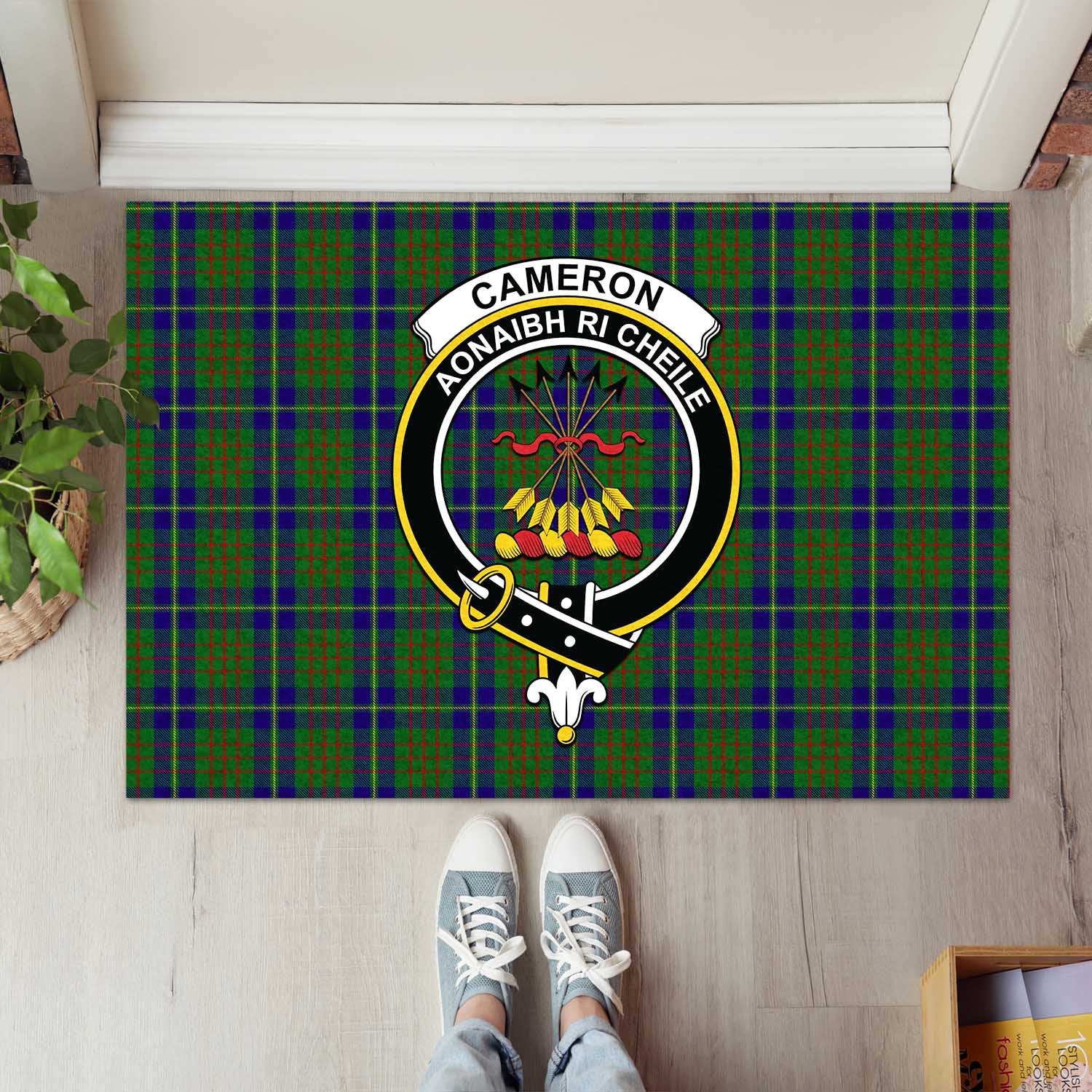 Cameron of Lochiel Hunting Tartan Door Mat with Family Crest - Tartanvibesclothing