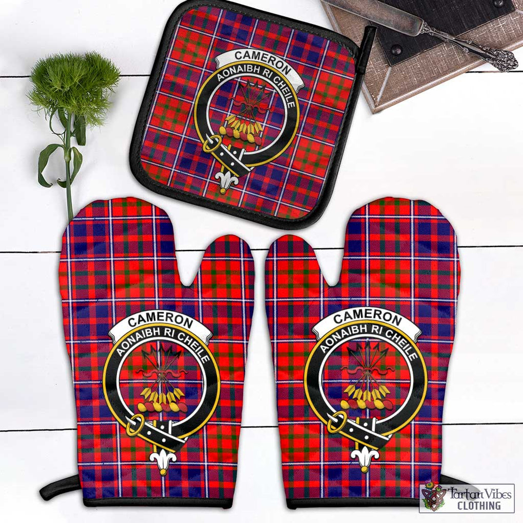 Cameron of Lochiel Modern Tartan Combo Oven Mitt & Pot-Holder with Family Crest Combo 1 Oven Mitt & 1 Pot-Holder Black - Tartan Vibes Clothing