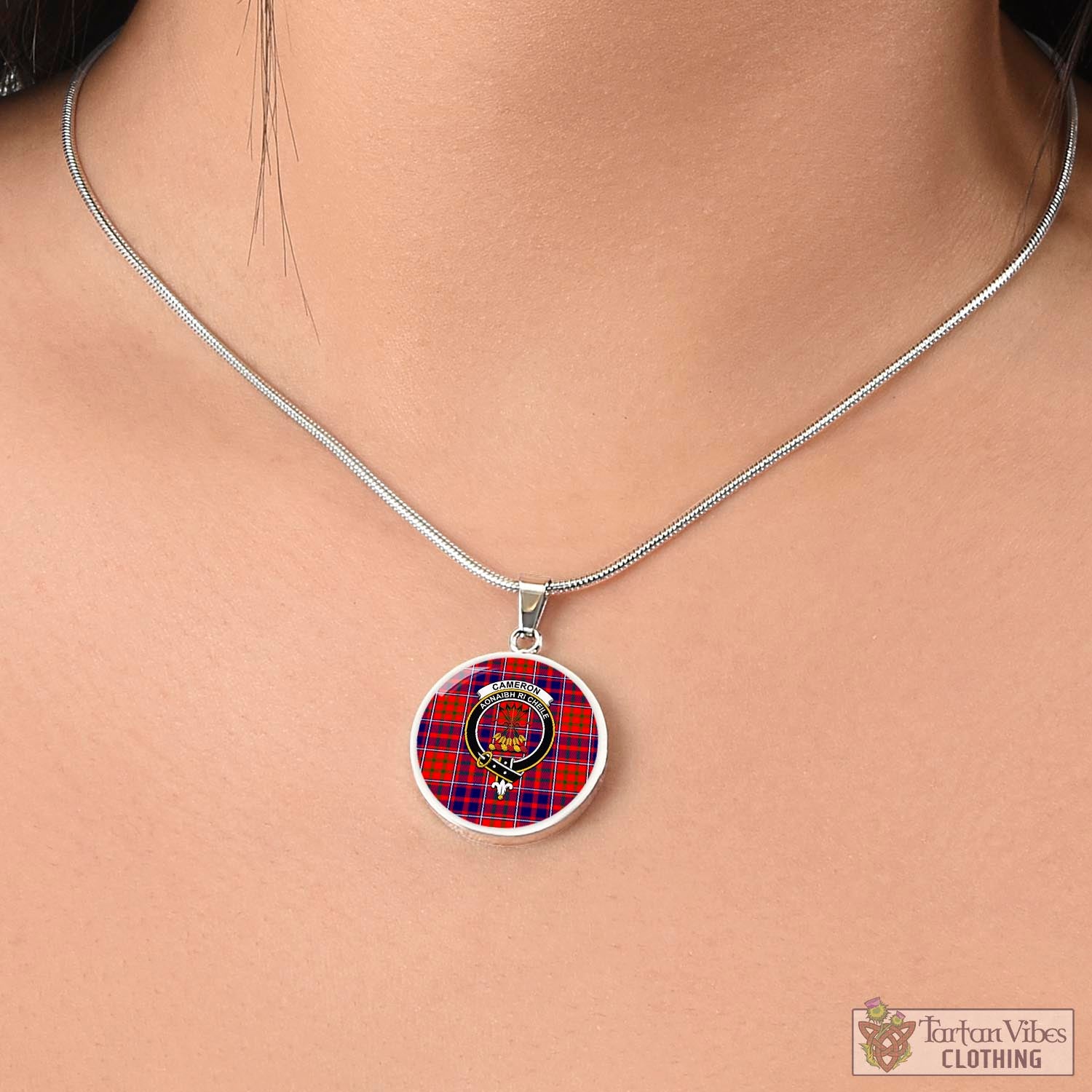 Tartan Vibes Clothing Cameron of Lochiel Modern Tartan Circle Necklace with Family Crest