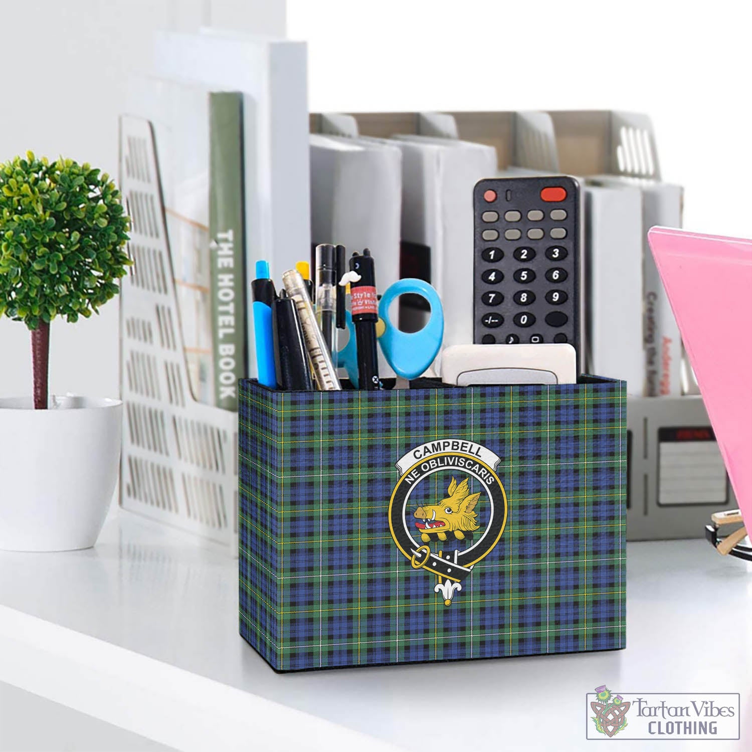 Tartan Vibes Clothing Campbell Argyll Ancient Tartan Pen Holder with Family Crest