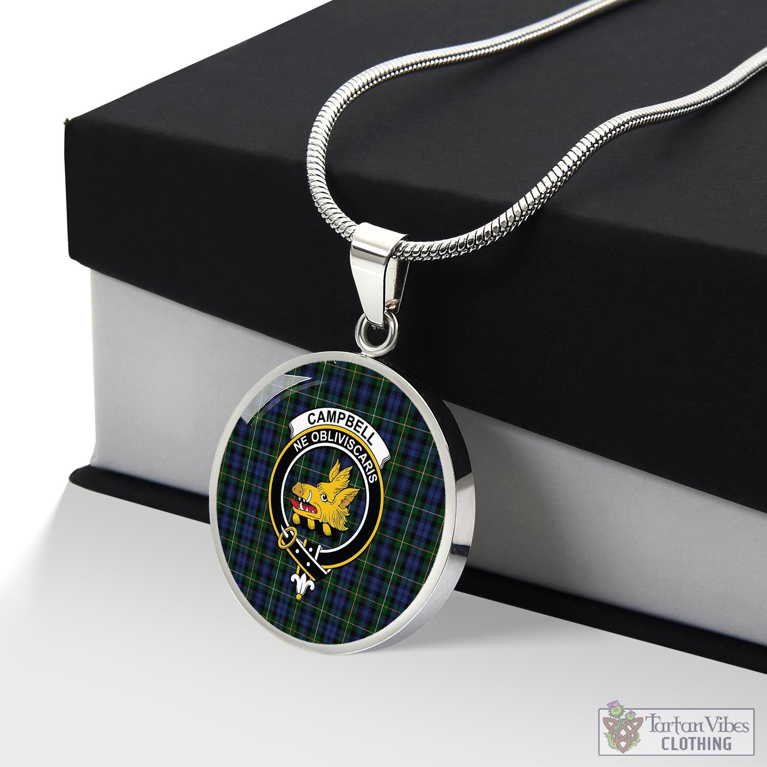 Tartan Vibes Clothing Campbell of Argyll #01 Tartan Circle Necklace with Family Crest