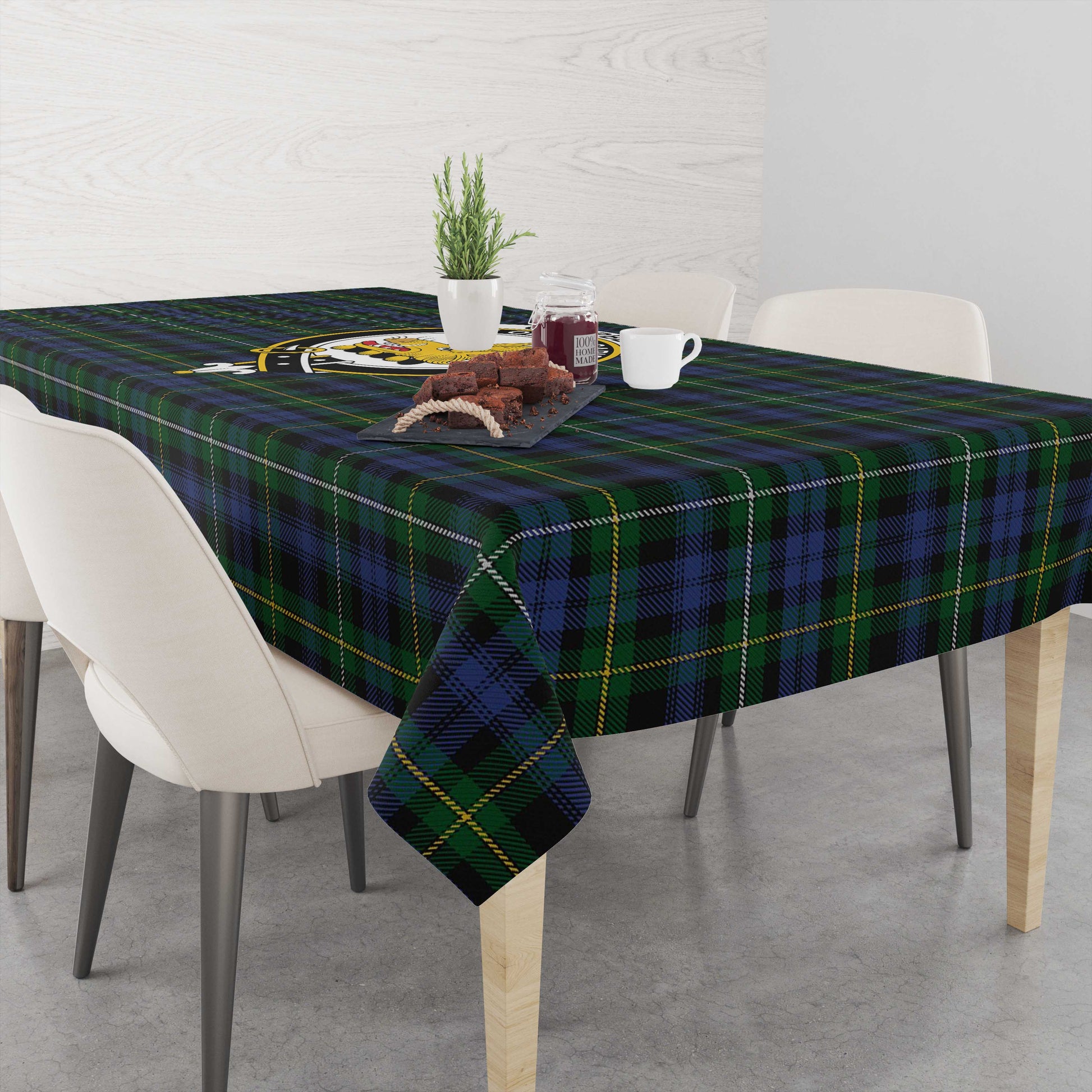 campbell-of-argyll-01-tatan-tablecloth-with-family-crest