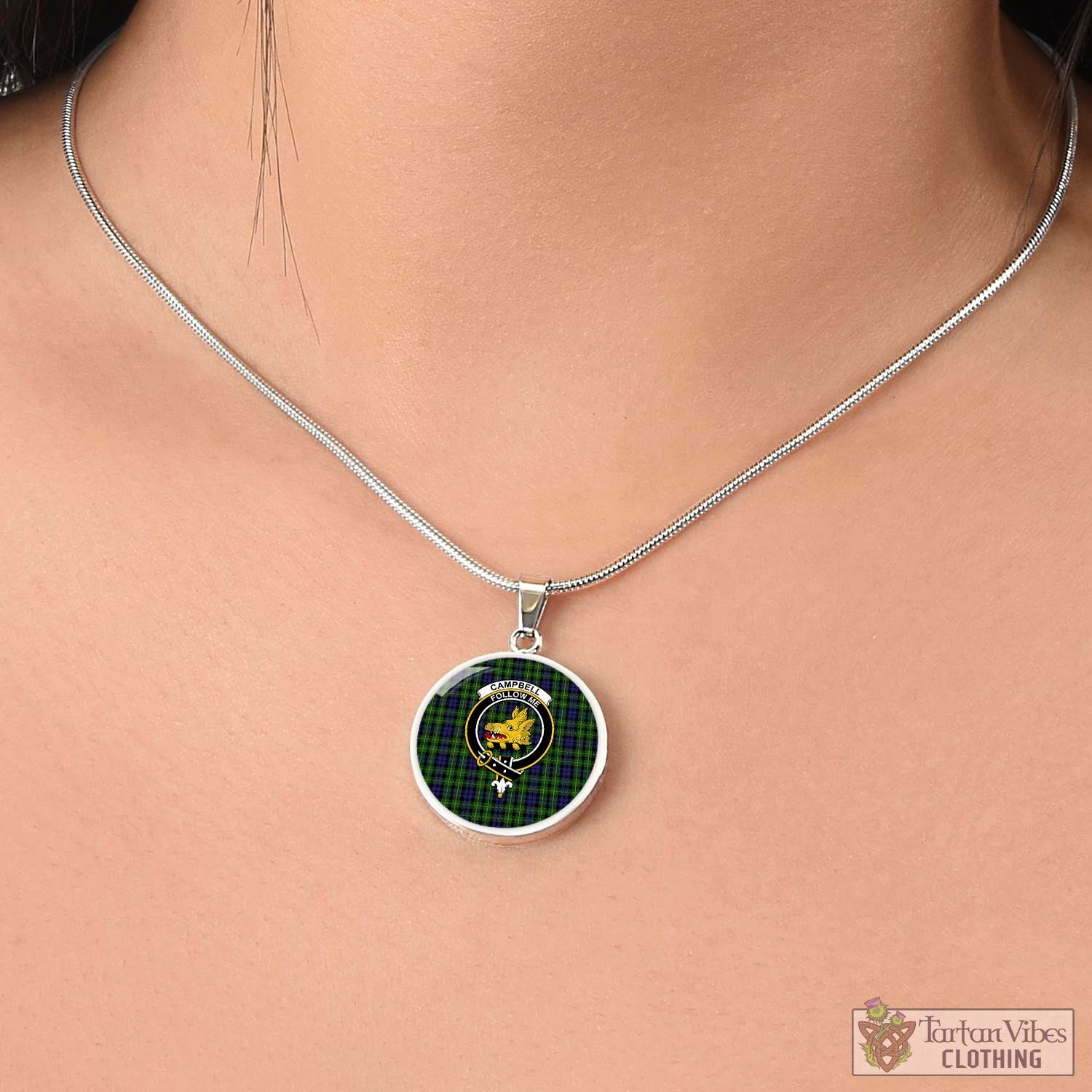 Tartan Vibes Clothing Campbell of Breadalbane Tartan Circle Necklace with Family Crest