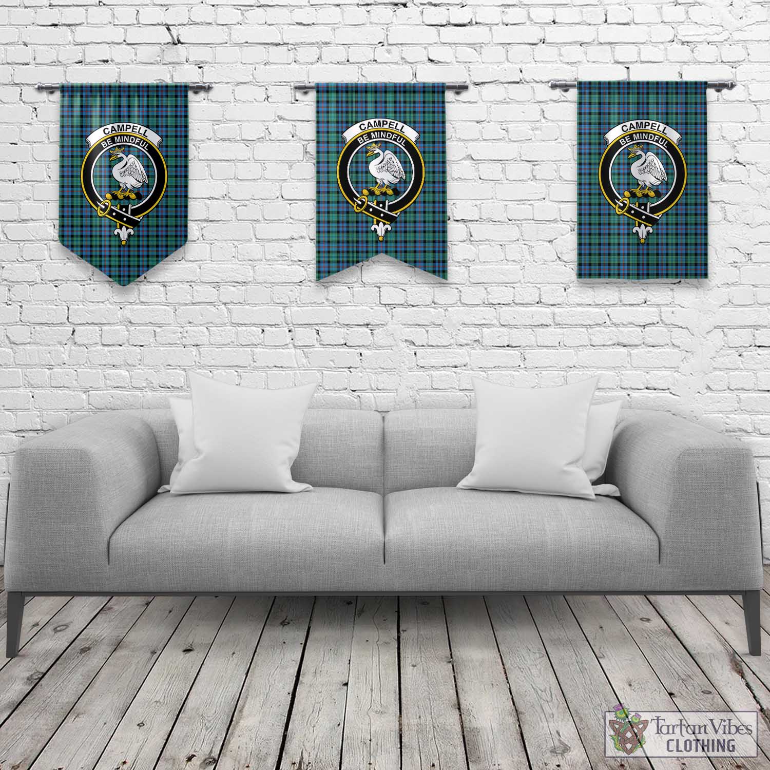 Tartan Vibes Clothing Campbell of Cawdor Ancient Tartan Gonfalon, Tartan Banner with Family Crest