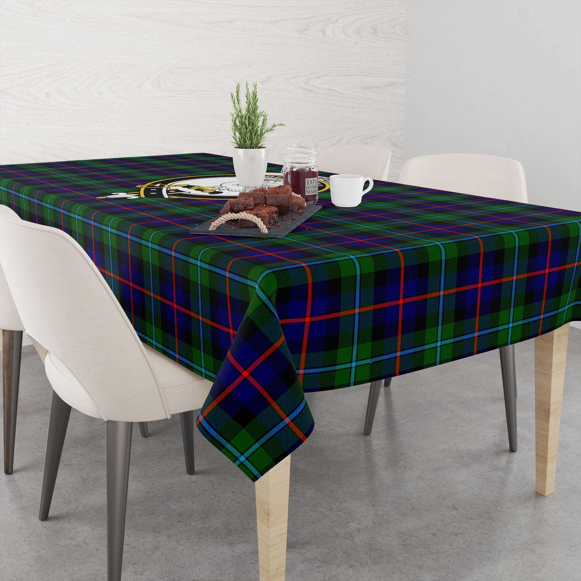 campbell-of-cawdor-modern-tatan-tablecloth-with-family-crest