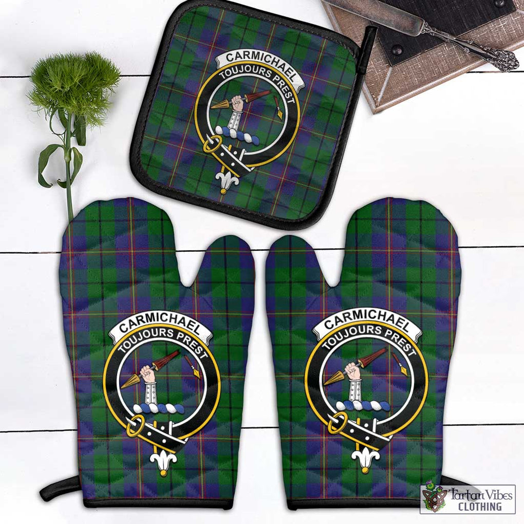 Carmichael Tartan Combo Oven Mitt & Pot-Holder with Family Crest Combo 1 Oven Mitt & 1 Pot-Holder Black - Tartan Vibes Clothing