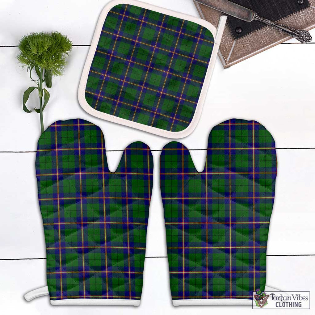 Carmichael Modern Tartan Combo Oven Mitt & Pot-Holder Combo 1 Oven Mitt & 1 Pot-Holder White - Tartan Vibes Clothing