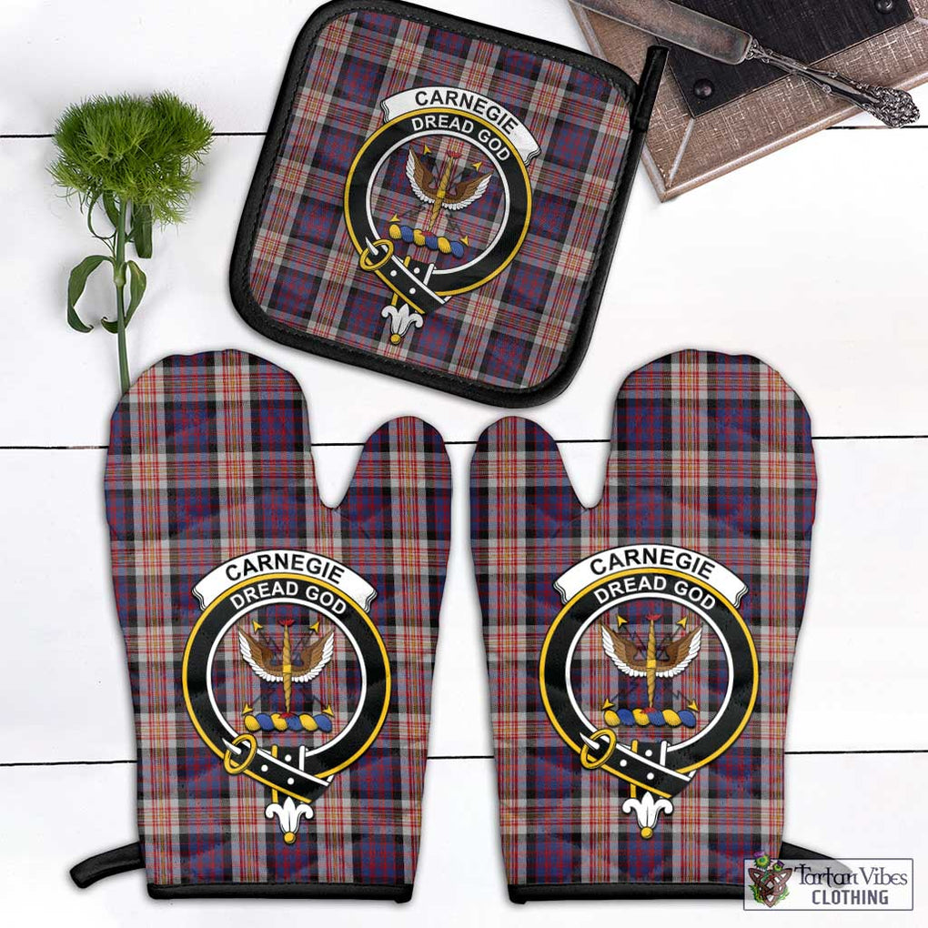 Carnegie Tartan Combo Oven Mitt & Pot-Holder with Family Crest Combo 1 Oven Mitt & 1 Pot-Holder Black - Tartan Vibes Clothing