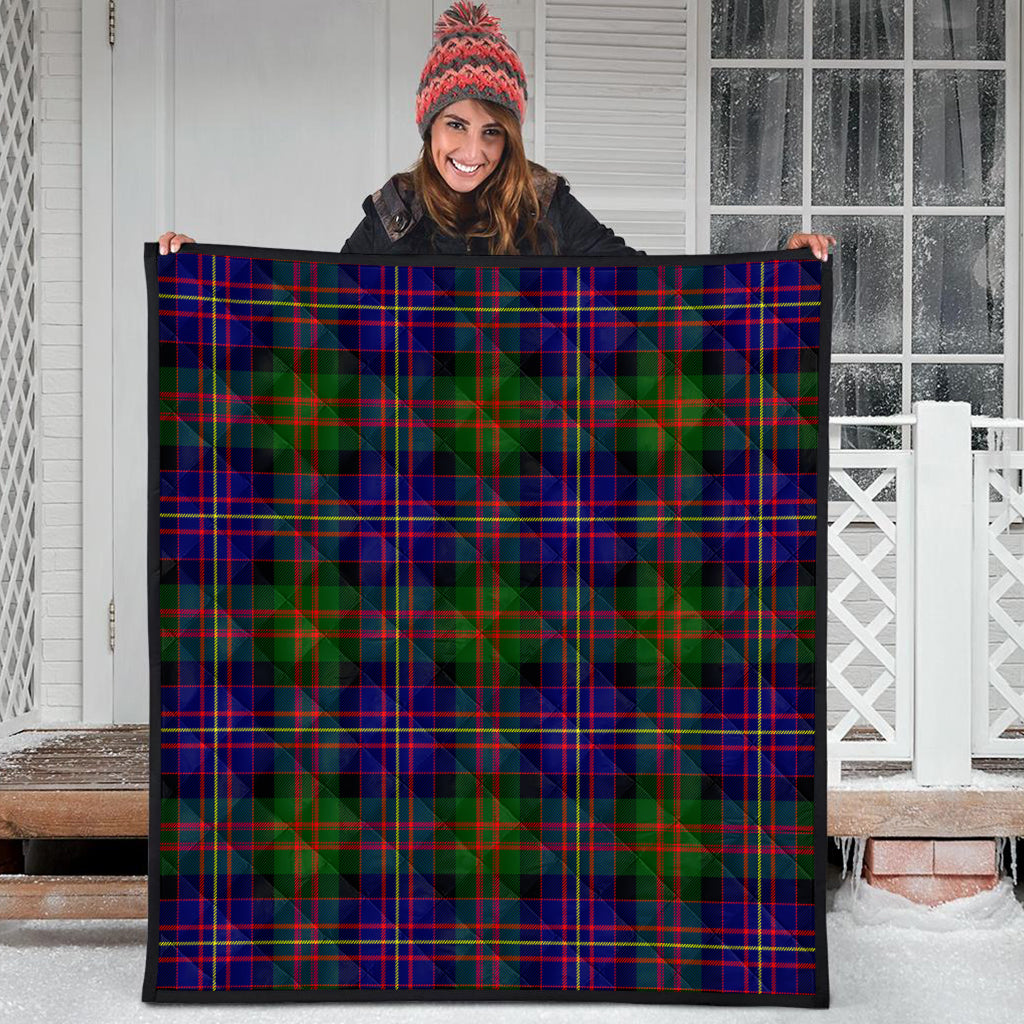 chalmers-modern-tartan-quilt