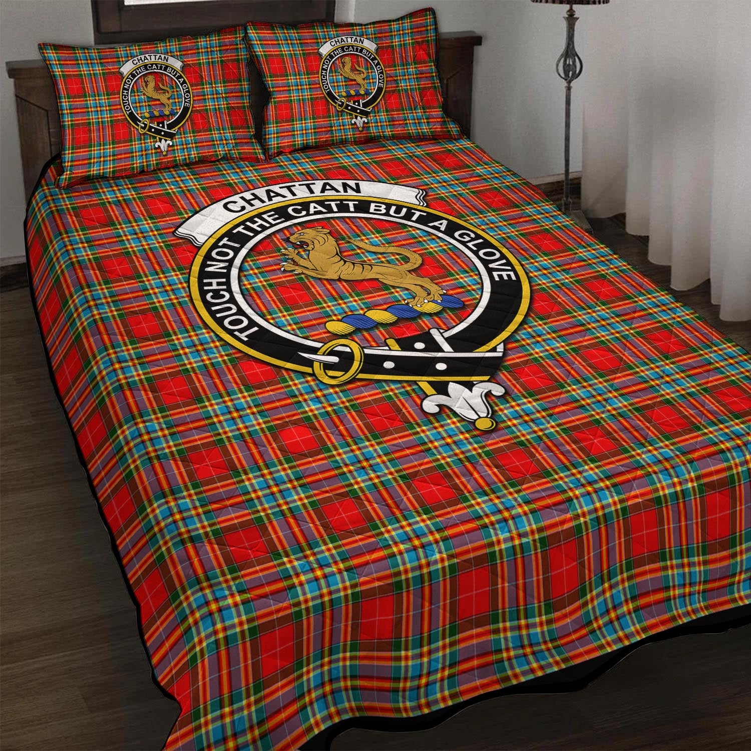 Chattan Tartan Quilt Bed Set with Family Crest - Tartanvibesclothing