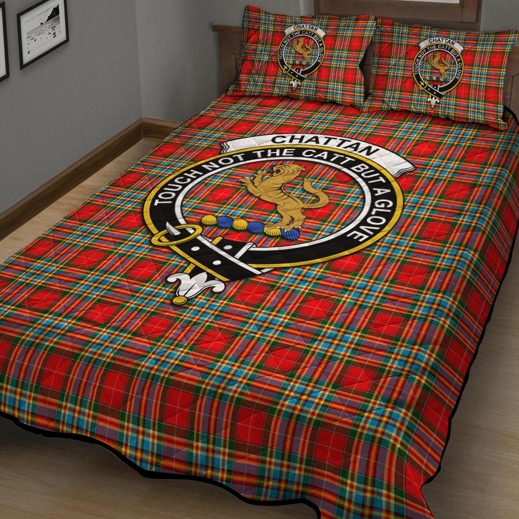 Chattan Tartan Quilt Bed Set with Family Crest - Tartanvibesclothing