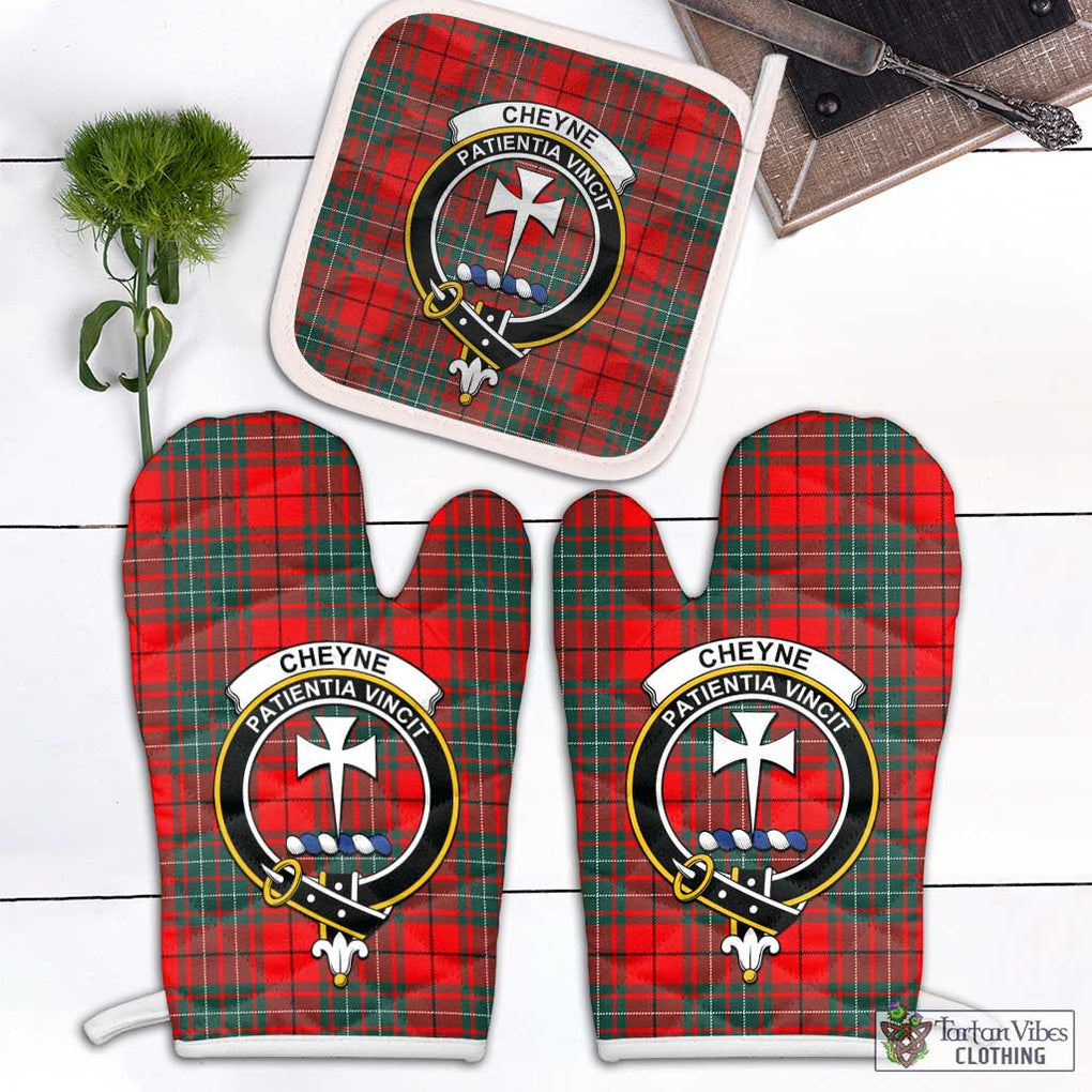 Cheyne Tartan Combo Oven Mitt & Pot-Holder with Family Crest Combo 1 Oven Mitt & 1 Pot-Holder White - Tartan Vibes Clothing