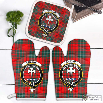 Cheyne Tartan Combo Oven Mitt & Pot-Holder with Family Crest