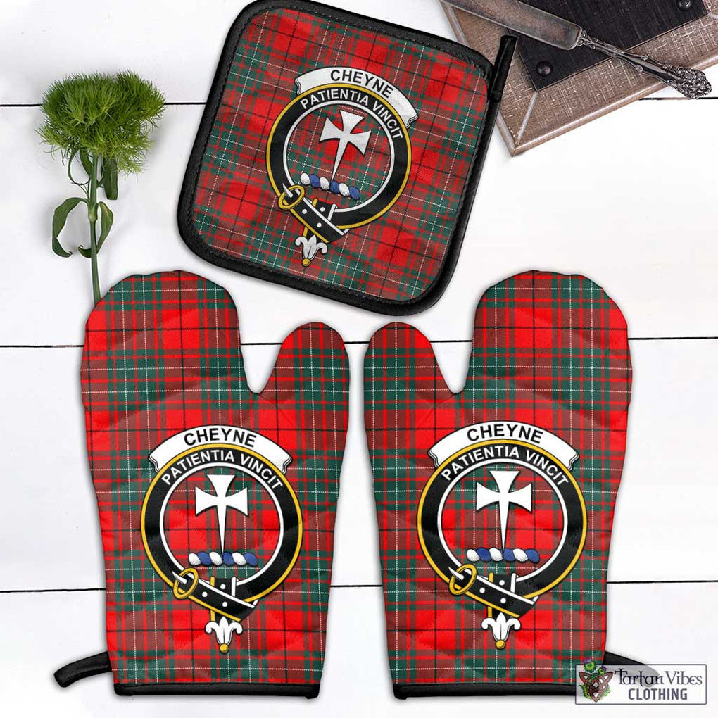 Cheyne Tartan Combo Oven Mitt & Pot-Holder with Family Crest Combo 1 Oven Mitt & 1 Pot-Holder Black - Tartan Vibes Clothing