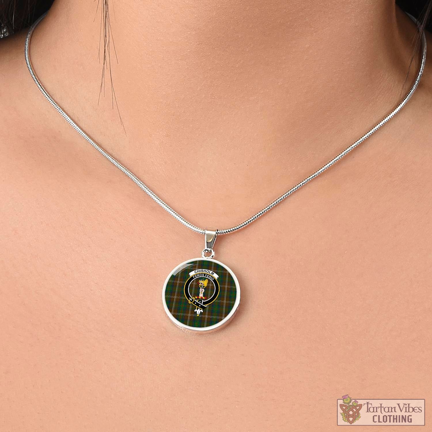 Tartan Vibes Clothing Chisholm Hunting Tartan Circle Necklace with Family Crest