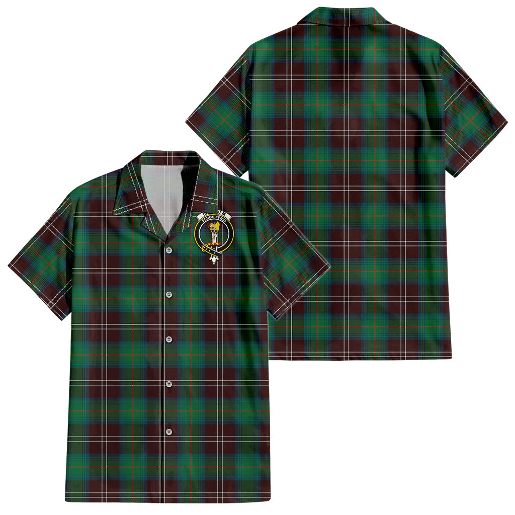 chisholm-hunting-ancient-tartan-short-sleeve-button-down-shirt-with-family-crest