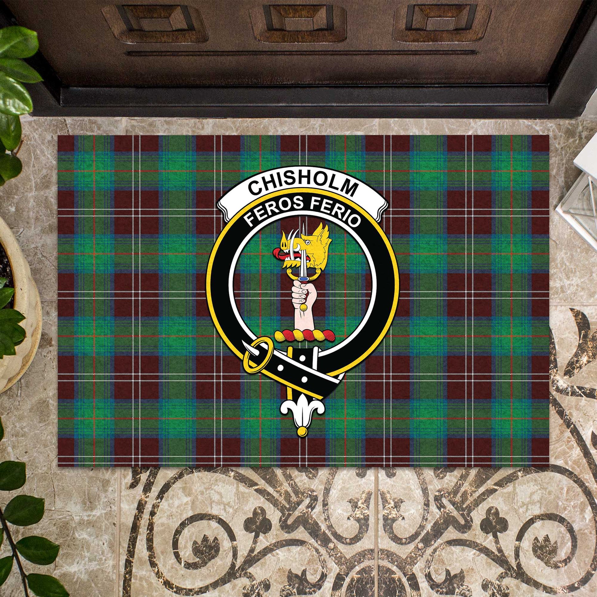 Chisholm Hunting Ancient Tartan Door Mat with Family Crest - Tartanvibesclothing