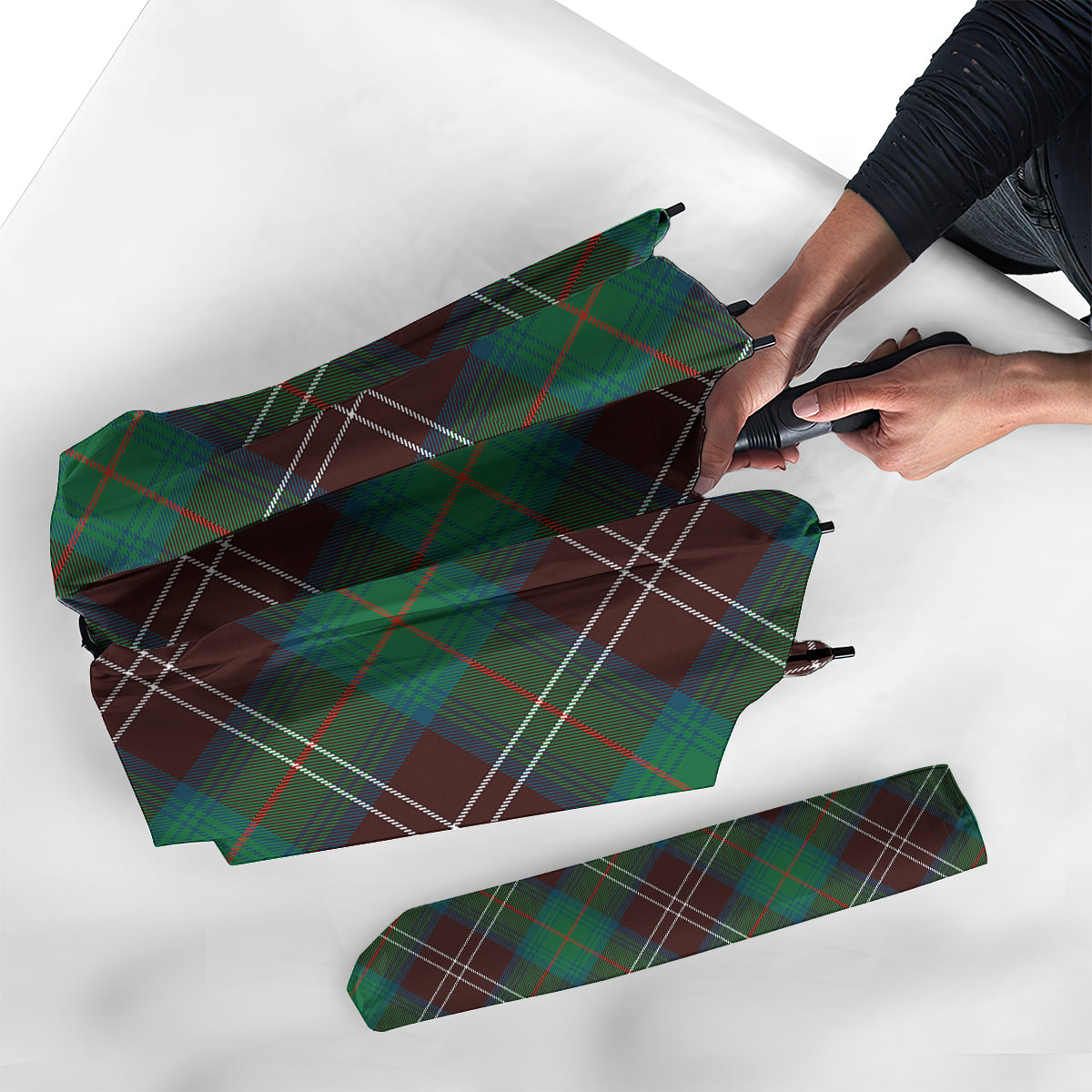 Chisholm Hunting Ancient Tartan Umbrella - Tartanvibesclothing