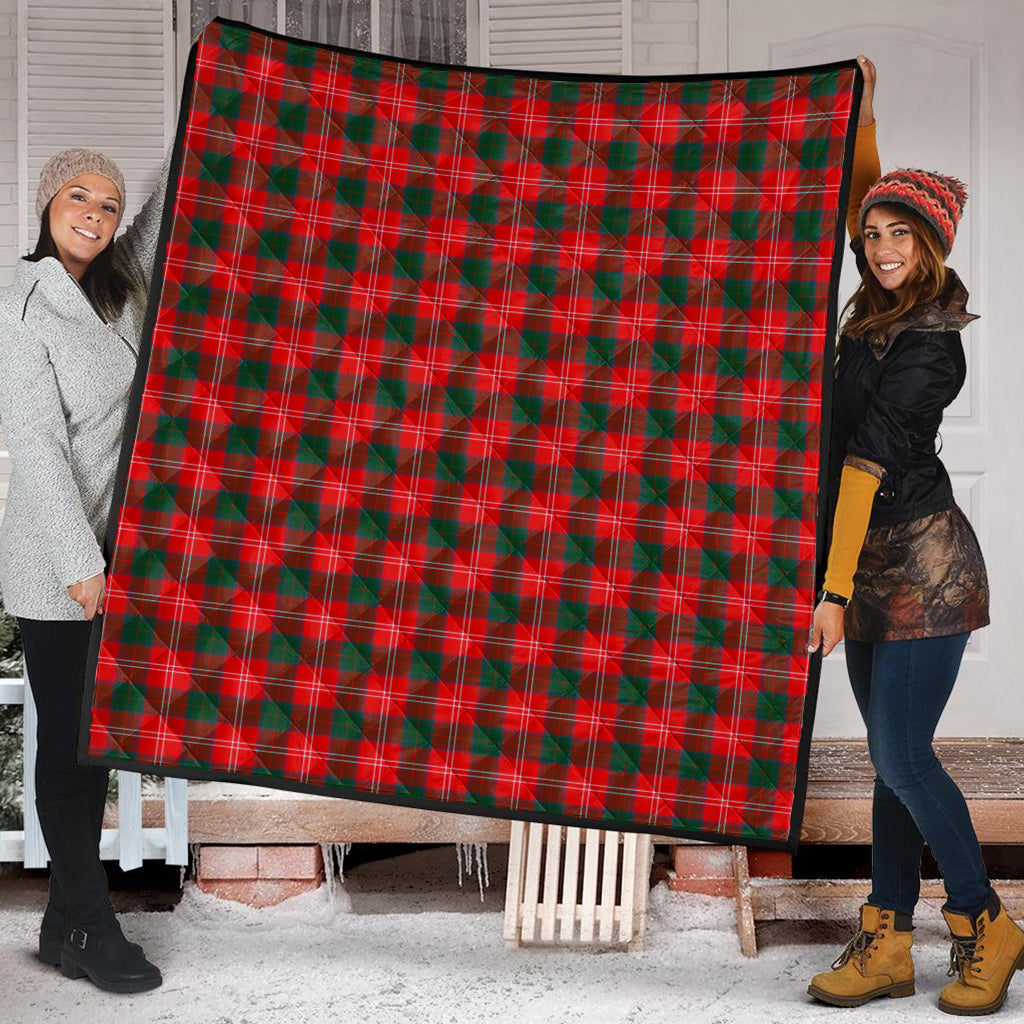 chisholm-modern-tartan-quilt