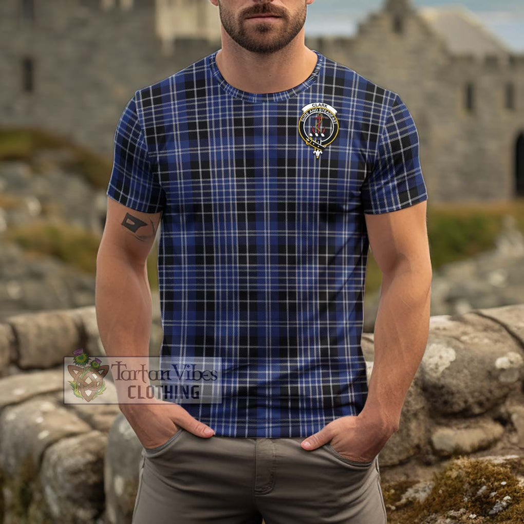 Clark (Clarke) Tartan Cotton T-Shirt with Family Crest Men's Shirt - Tartanvibesclothing Shop