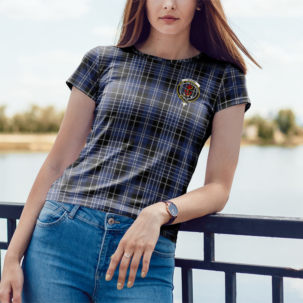 Clark (Clarke) Tartan T-Shirt with Family Crest - Tartan Vibes Clothing