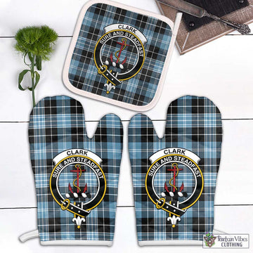 Clark Ancient Tartan Combo Oven Mitt & Pot-Holder with Family Crest