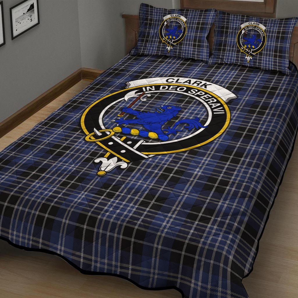 Clark (Lion) Tartan Quilt Bed Set with Family Crest - Tartan Vibes Clothing