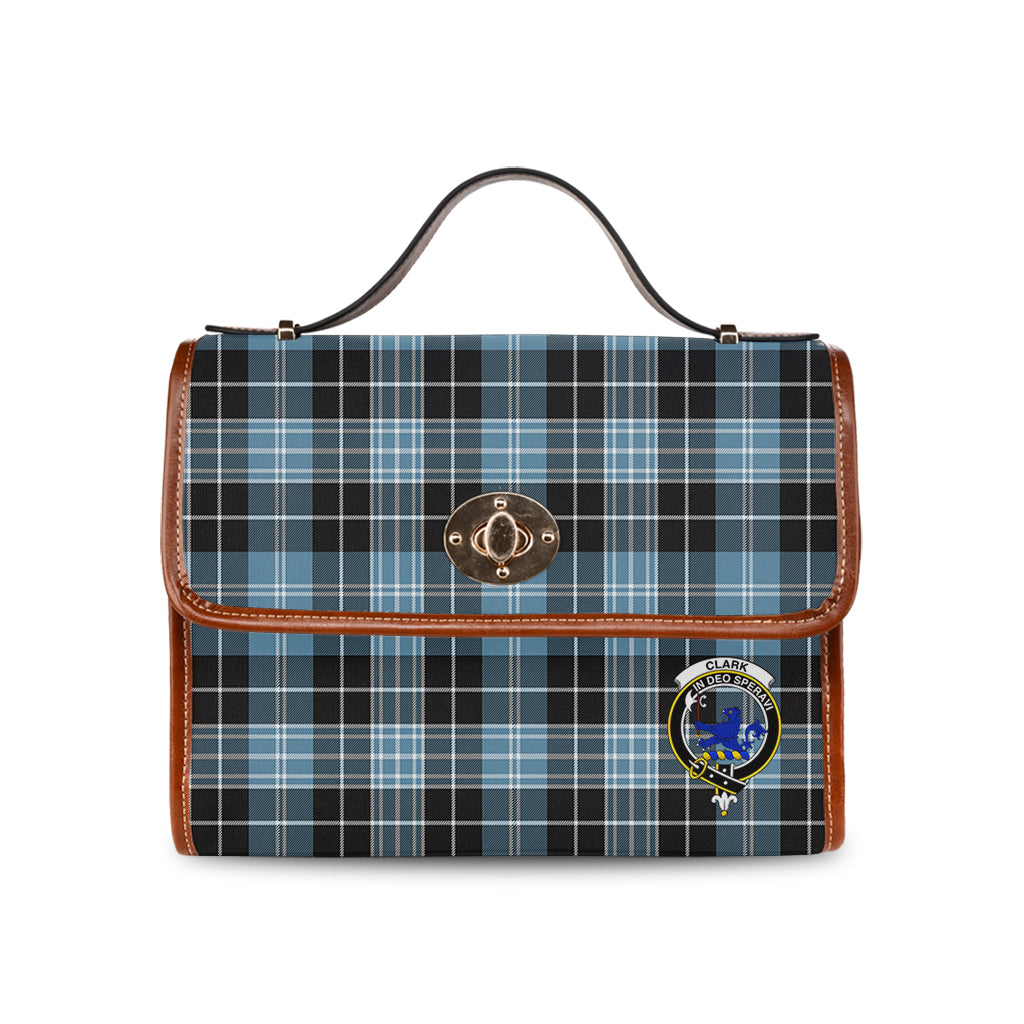 clark-lion-ancient-tartan-leather-strap-waterproof-canvas-bag-with-family-crest