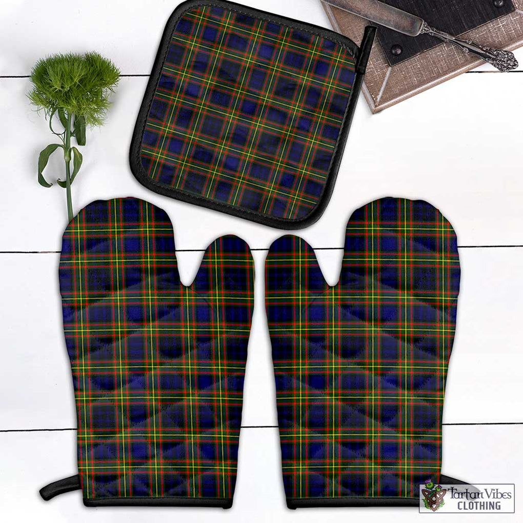 Clelland Modern Tartan Combo Oven Mitt & Pot-Holder Combo 1 Oven Mitt & 1 Pot-Holder Black - Tartan Vibes Clothing