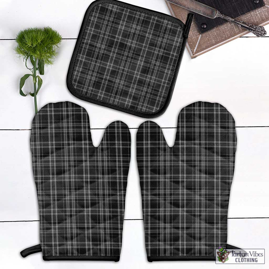 Clergy Grey Tartan Combo Oven Mitt & Pot-Holder Combo 1 Oven Mitt & 1 Pot-Holder Black - Tartan Vibes Clothing